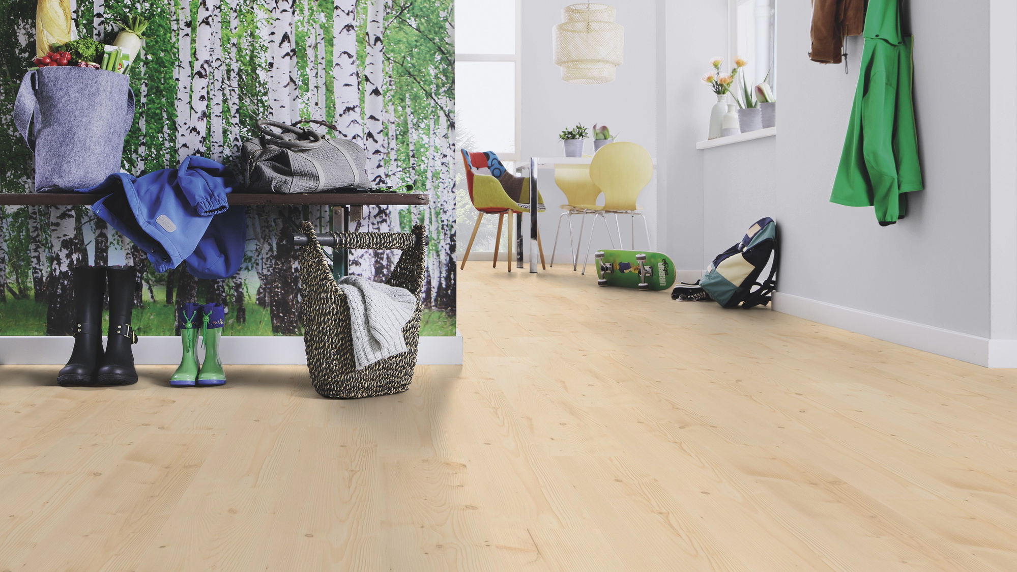 Milieubild Esszimmer mit Flur und Sitzbank - wineo Klebe-Bioboden PURLINE wineo 1000 wood L Natural Pine Beach Milieubild Esszimmer mit Flur und Sitzbank - wineo PL297R