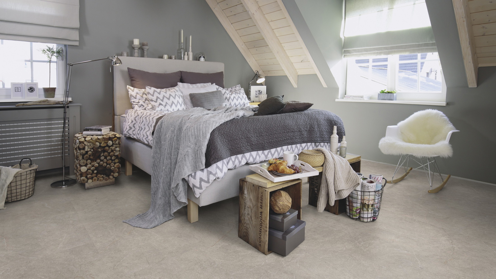 Milieubild Schlafzimmer im modernen Dachgeschoss - wineo PL15410SXL