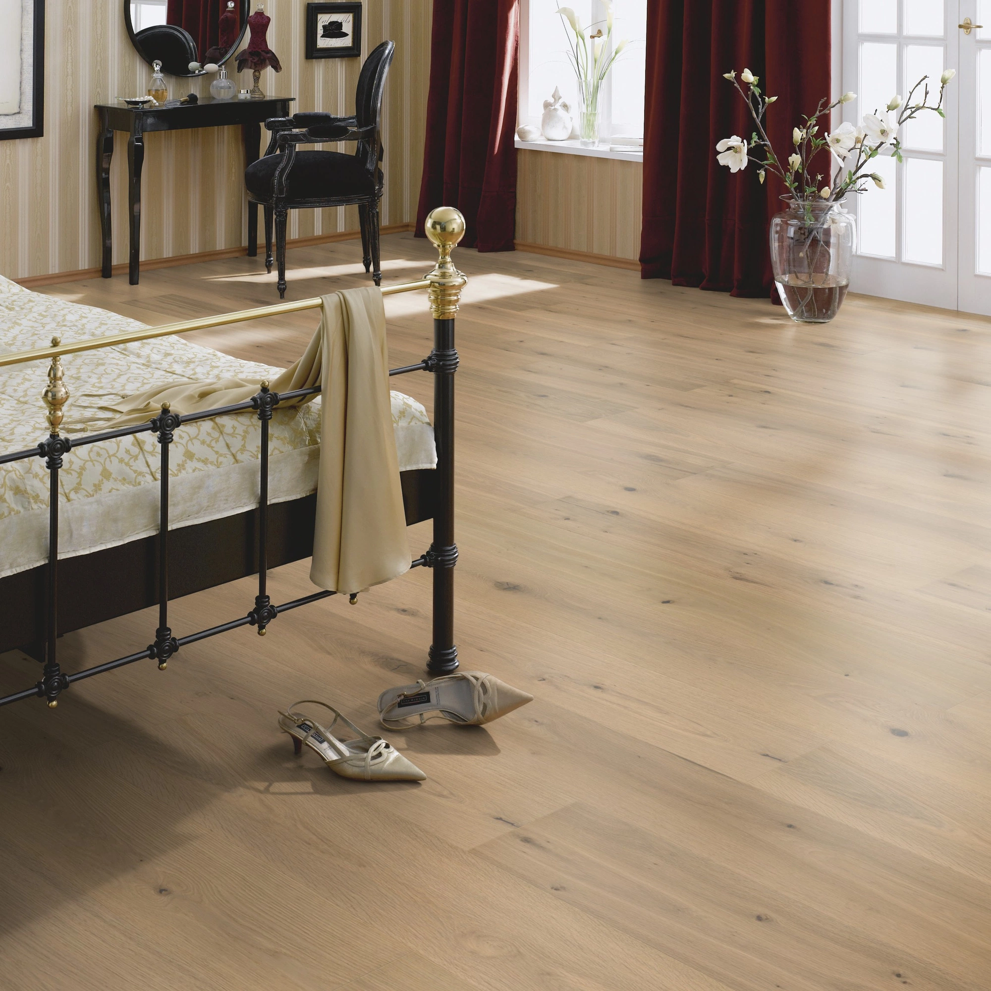 Milieubild Luxuriöses Schlafzimmer - Bennett & Jones Parkett Britain's Finest Oak No.26 Bath Milieubild Luxuriöses Schlafzimmer - Bennett & Jones 1148010915