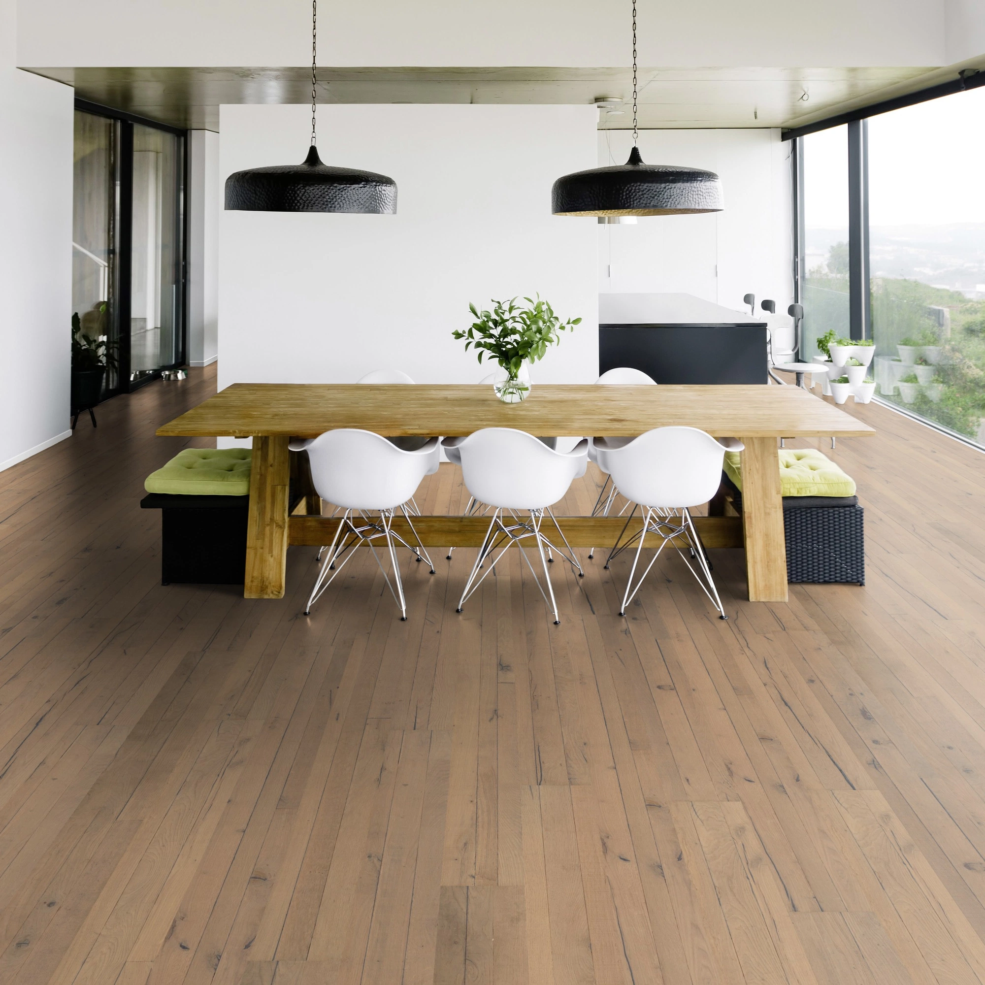Milieubild Modernes Esszimmer mit Blick in die Natur - Bennett & Jones Parkett London Calling Oak No.8 Docklands Milieubild Modernes Esszimmer mit Blick in die Natur - Bennett & Jones 1148011012