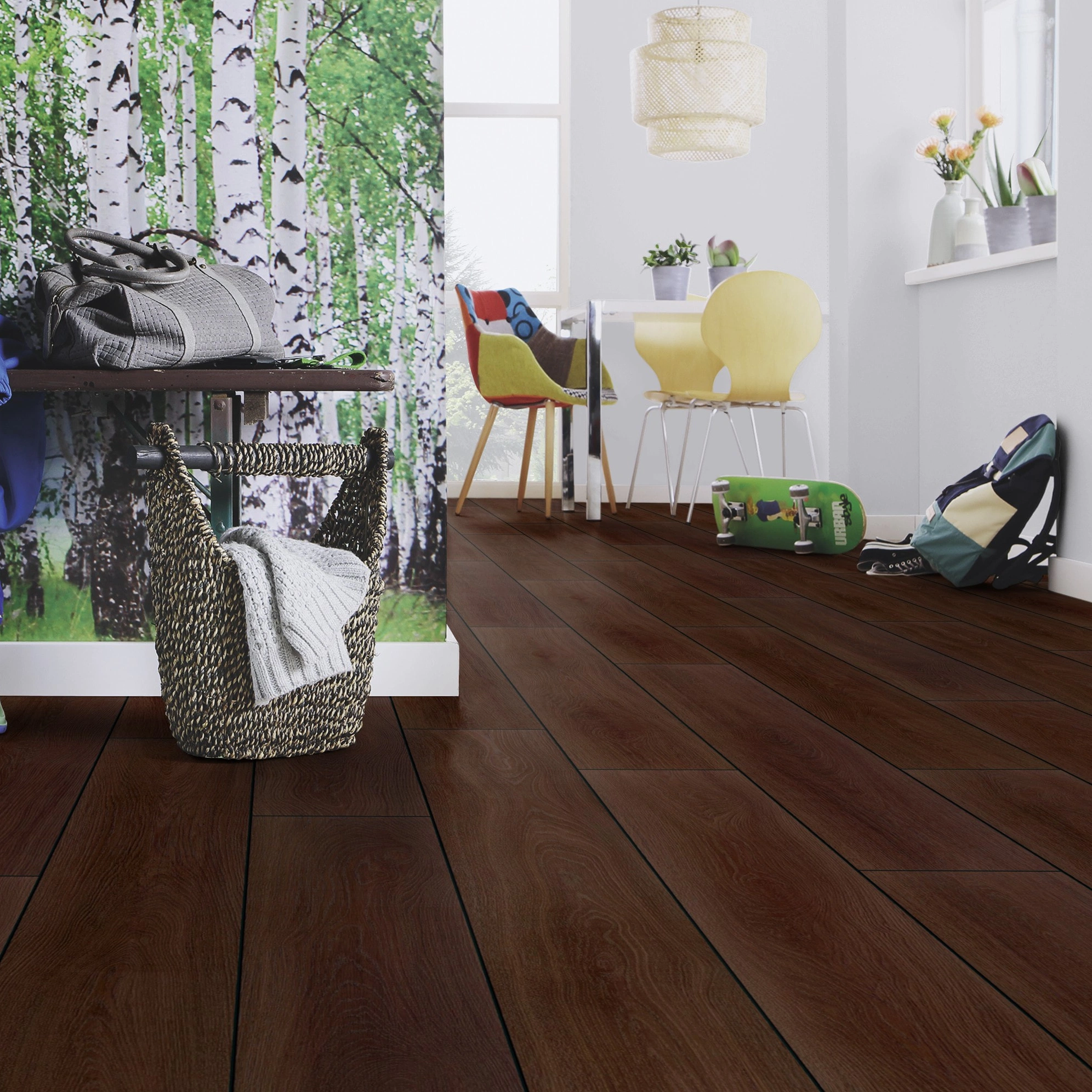 Milieubild Esszimmer mit Flur und Sitzbank - wineo Klebe-Bioboden PURLINE wineo 1000 wood XL Calm Oak Mocca Milieubild Esszimmer mit Flur und Sitzbank - wineo PL307R