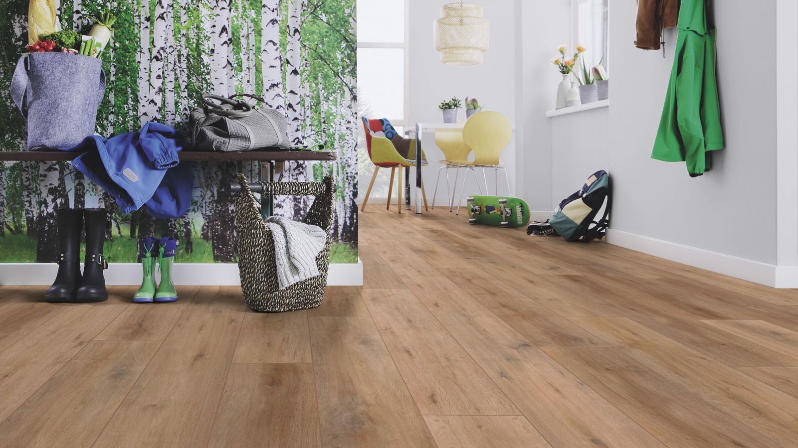 Milieubild Esszimmer mit Flur und Sitzbank - wineo MLP314R