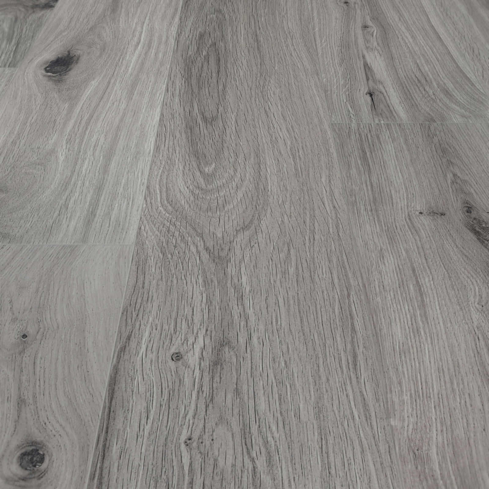 BerryAlloc Laminat Ocean 8 V4 Gyant Light Grey Real Wood Structure