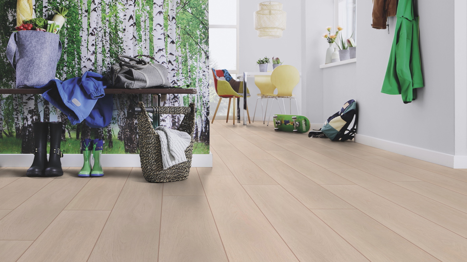 Milieubild Esszimmer mit Flur und Sitzbank - wineo PL305R