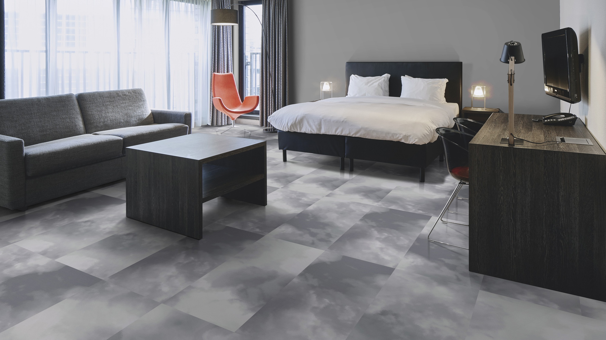 Milieubild Hotelzimmer mit Kingsize-Bett - Forbo Flooring 243750