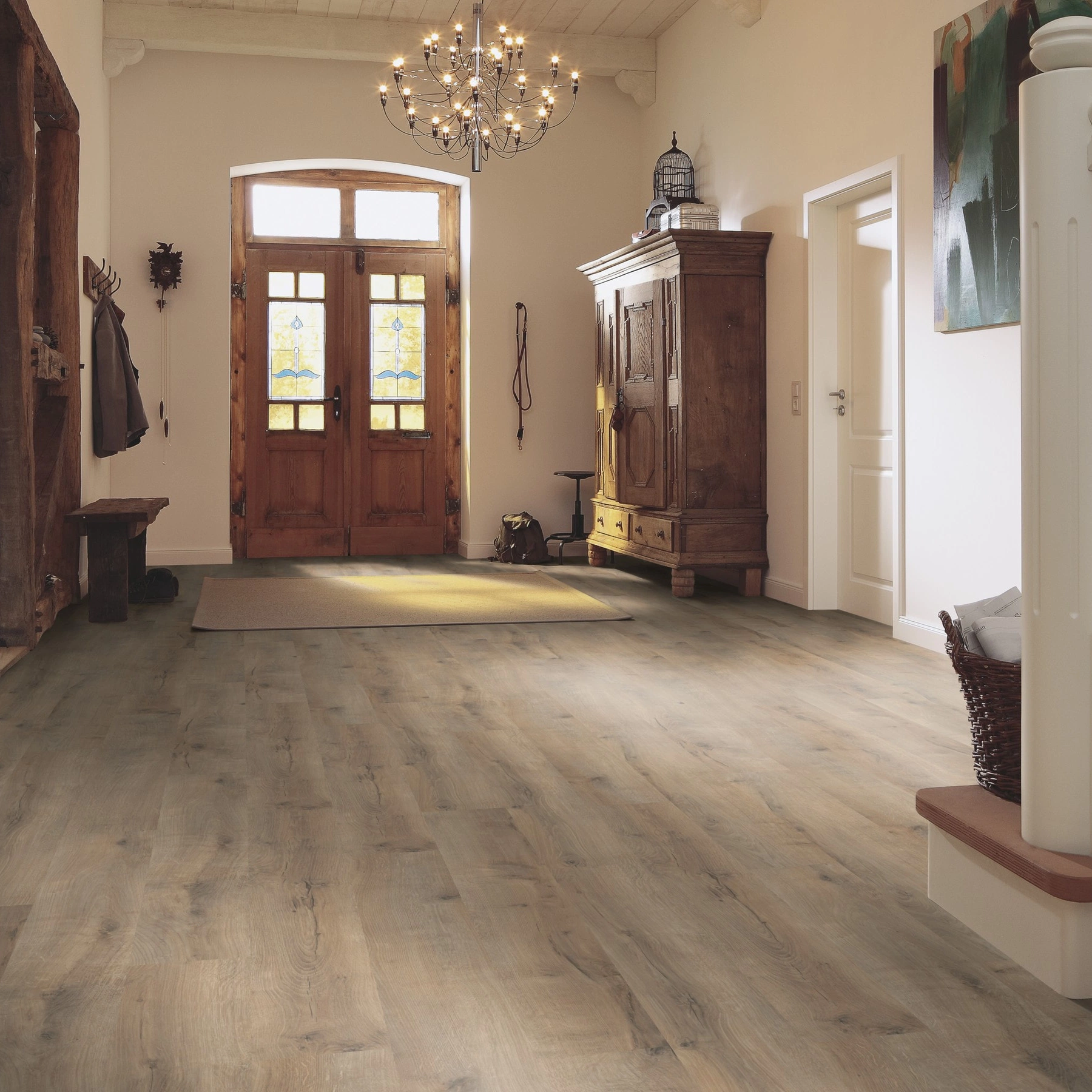 Milieubild Eingangsbereich mit Flur im Landhaus-Stil - MEISTER Laminat LC 55 Risseiche Terra Milieubild Eingangsbereich mit Flur im Landhaus-Stil - MEISTER 600012-1288198-06439
