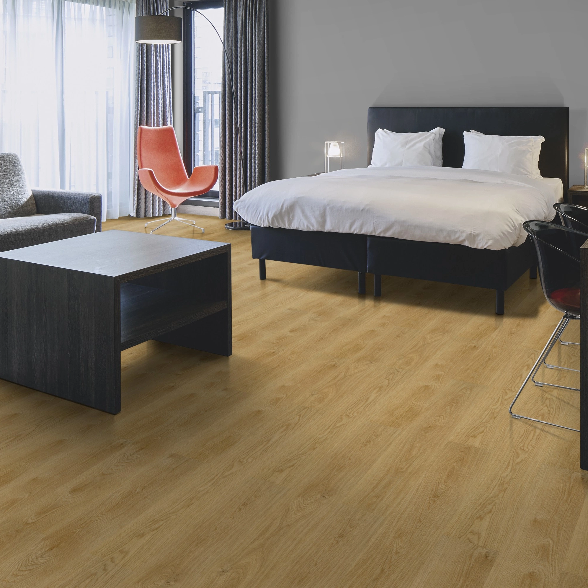 Milieubild Hotelzimmer mit Kingsize-Bett - Forbo Flooring Klebe-Vinyl Enduro Dryback Wood Pure Oak Milieubild Hotelzimmer mit Kingsize-Bett - Forbo Flooring 217620