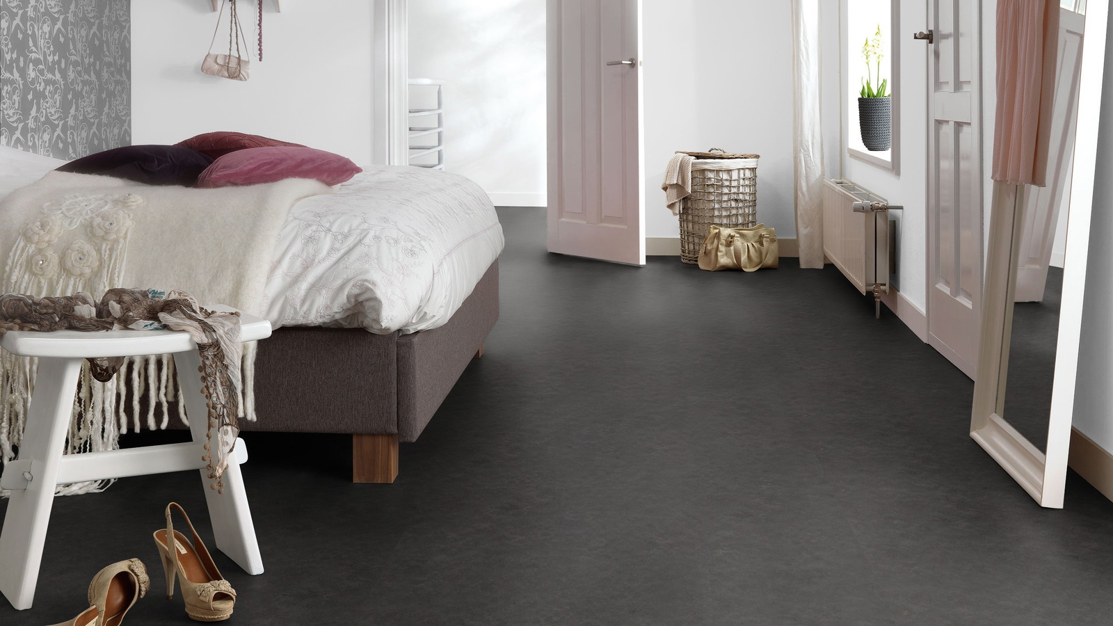 Forbo Flooring Linoleum Marmoleum Click Black Hole 333707