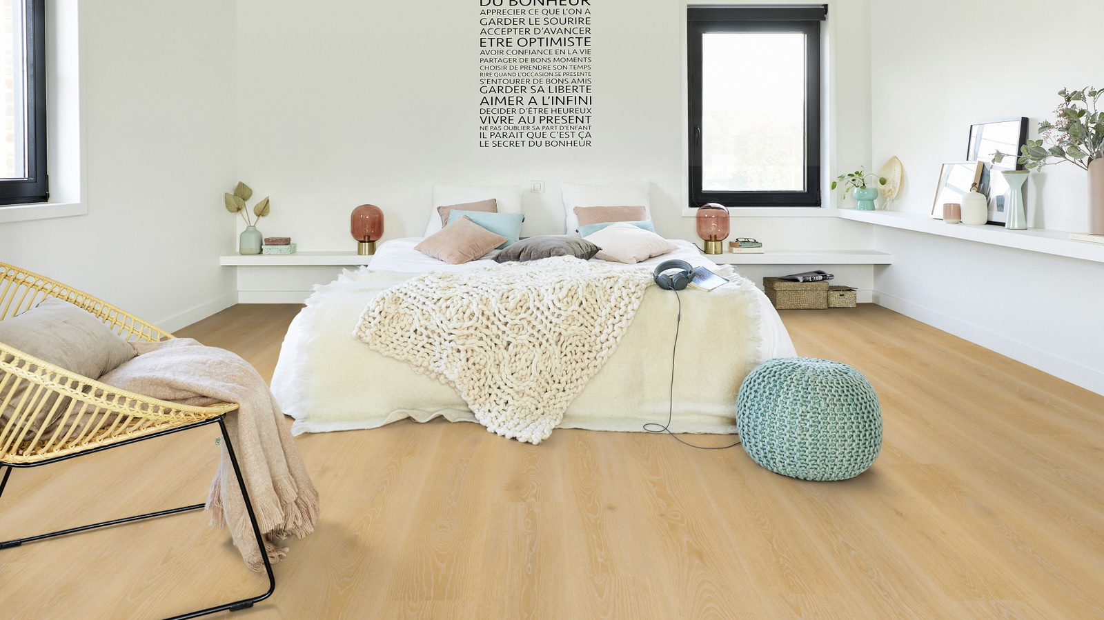 Milieubild Modernes Schlafzimmer - Bett mit Stuhl - Tarkett 260055007