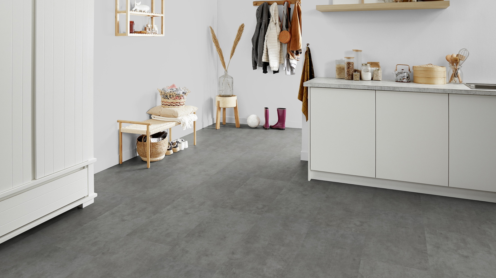 Milieubild Kompakte Küchenzeile im offenen Wohnbereich - Forbo Flooring 217638