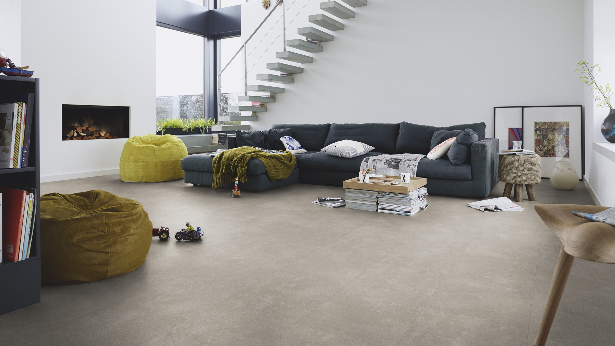 Milieubild Modernes Wohnzimmer mit Kamin - MEISTER 600003-0857398-07137