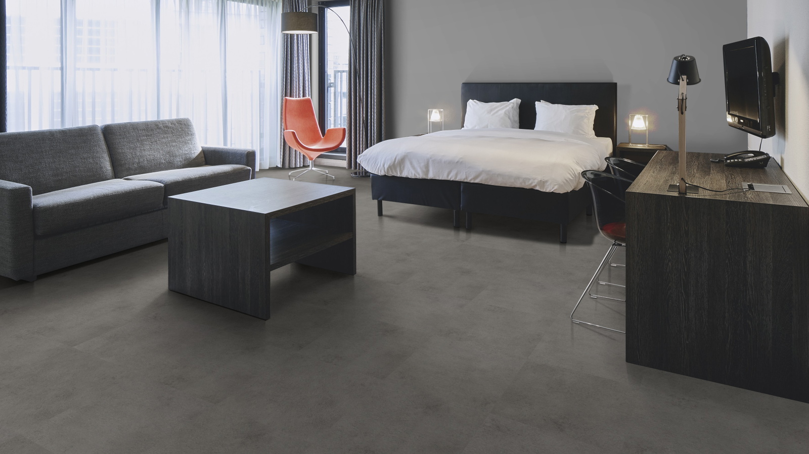 Milieubild Hotelzimmer mit Kingsize-Bett - Forbo Flooring 243652
