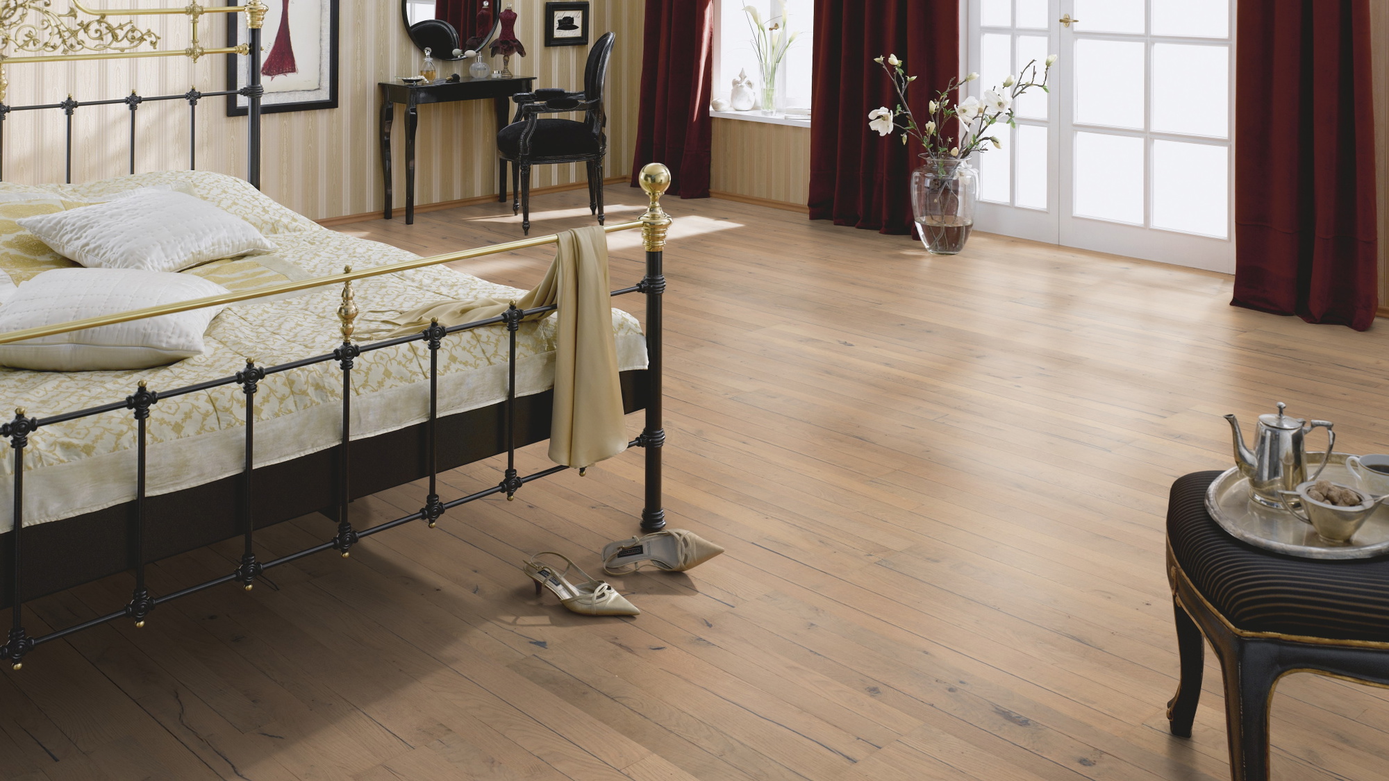 Milieubild Luxuriöses Schlafzimmer - Bennett & Jones Parkett London Calling Oak No.8 Docklands Milieubild Luxuriöses Schlafzimmer - Bennett & Jones 1148011012
