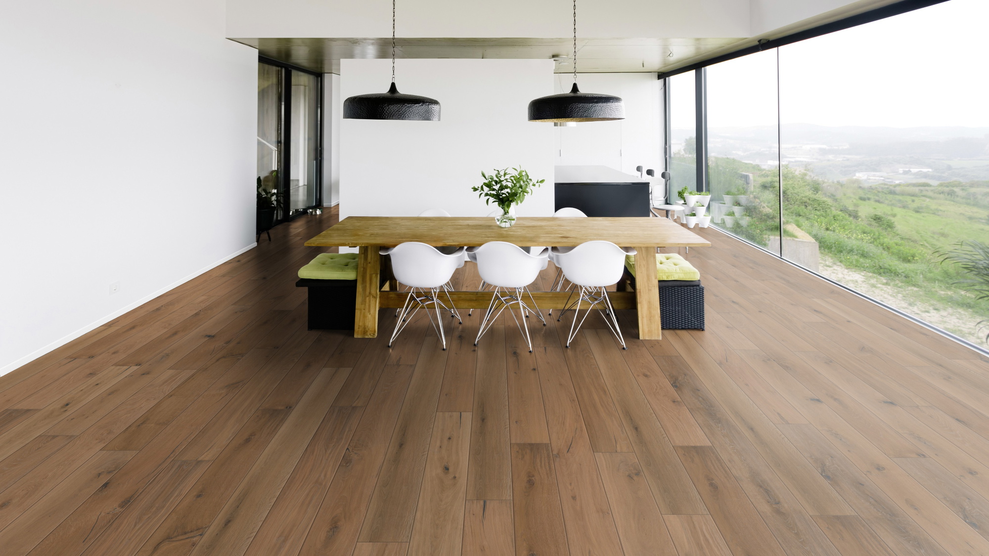 Milieubild Modernes Esszimmer mit Blick in die Natur - Bennett & Jones Parkett Britain's Finest Oak No.10 Armstrong Milieubild Modernes Esszimmer mit Blick in die Natur - Bennett & Jones 1148011909