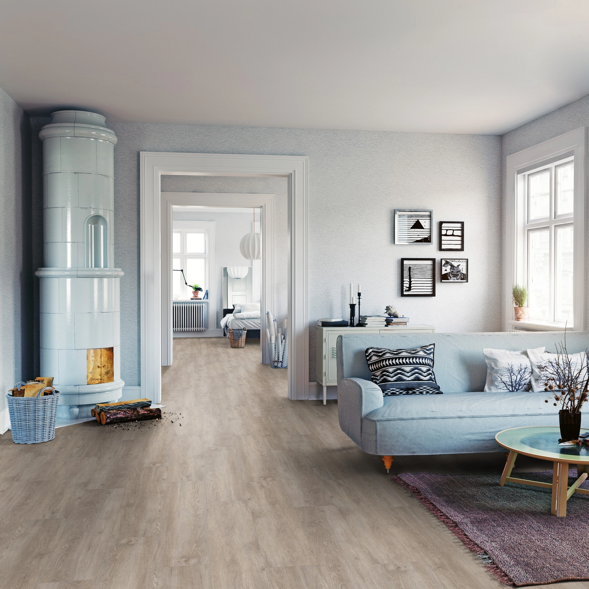 Milieubild Wohnzimmer mit Sofa und Kachelofen - ter Hürne Klebe-Vinyl Pro Classic Choice Eiche Oslo Milieubild Wohnzimmer mit Sofa und Kachelofen - ter Hürne 1101210602