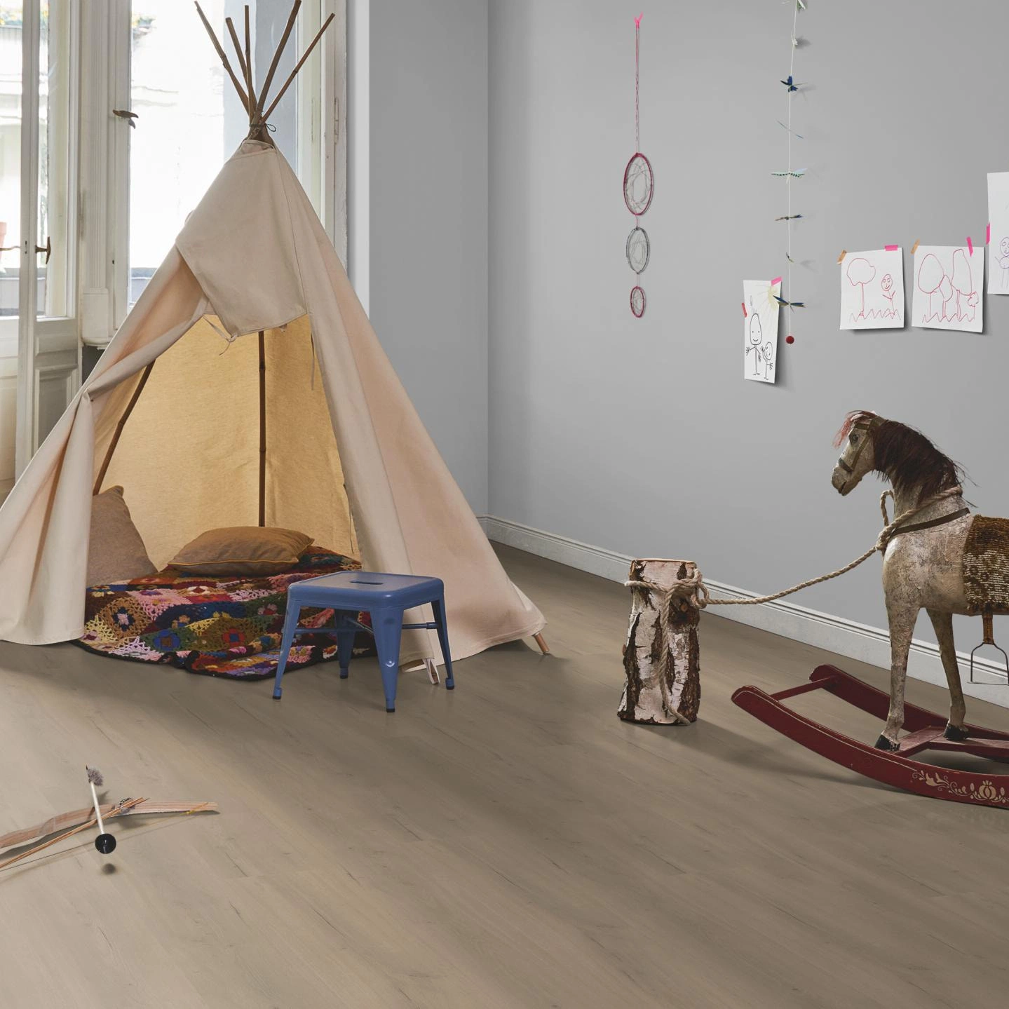 Milieubild Kinderzimmer in Stadtwohnung - Parador Laminat Trendtime 6 Eiche Loft grau Milieubild Kinderzimmer in Stadtwohnung - Parador 1730467