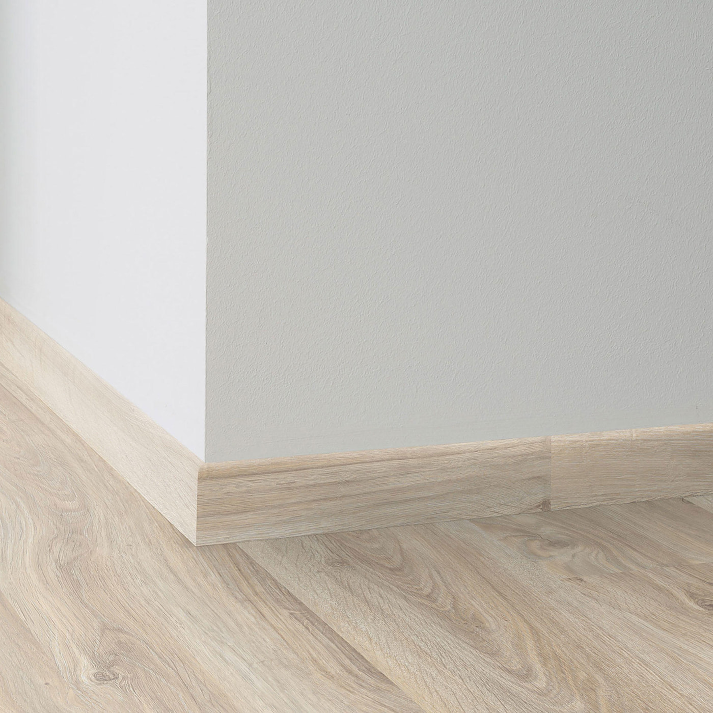 Tarkett Sockelleiste 60/10mm English Oak GREGE Tarkett Sockelleiste 60/10mm English Oak GREGE