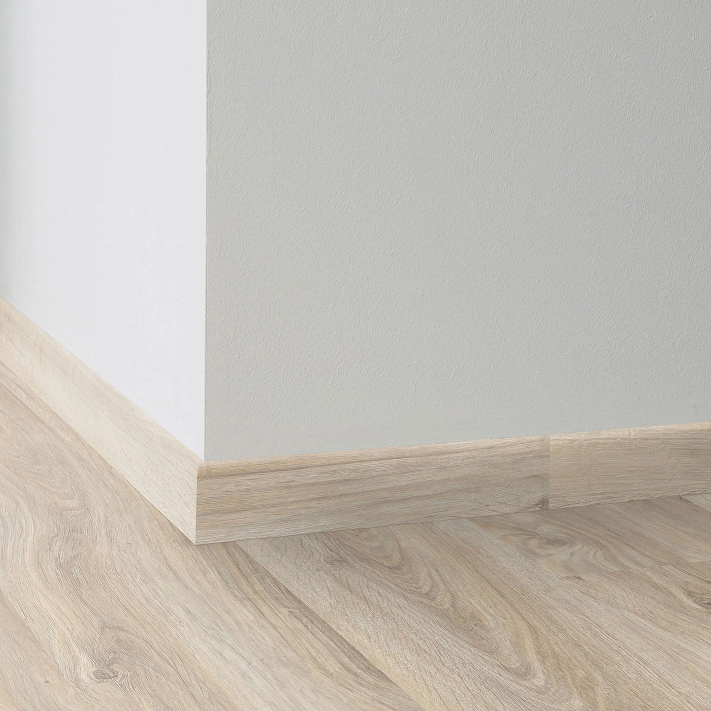 Tarkett Sockelleiste 60/10mm English Oak GREGE Tarkett Sockelleiste 60/10mm English Oak GREGE