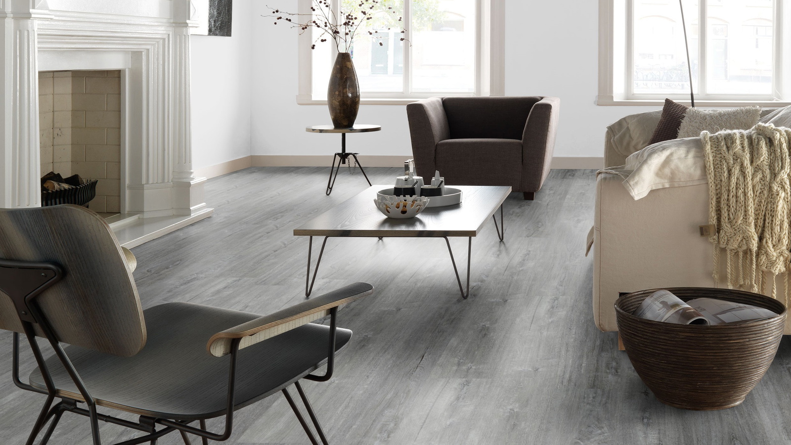 Milieubild Altbau-Wohnzimmer mit Kamin - Forbo Flooring 217626